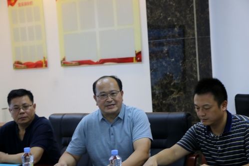 江西省人力資源與社會(huì)保障廳核查組專家現(xiàn)場(chǎng)考察我校大學(xué)生創(chuàng)業(yè)孵化孵化基地建設(shè)